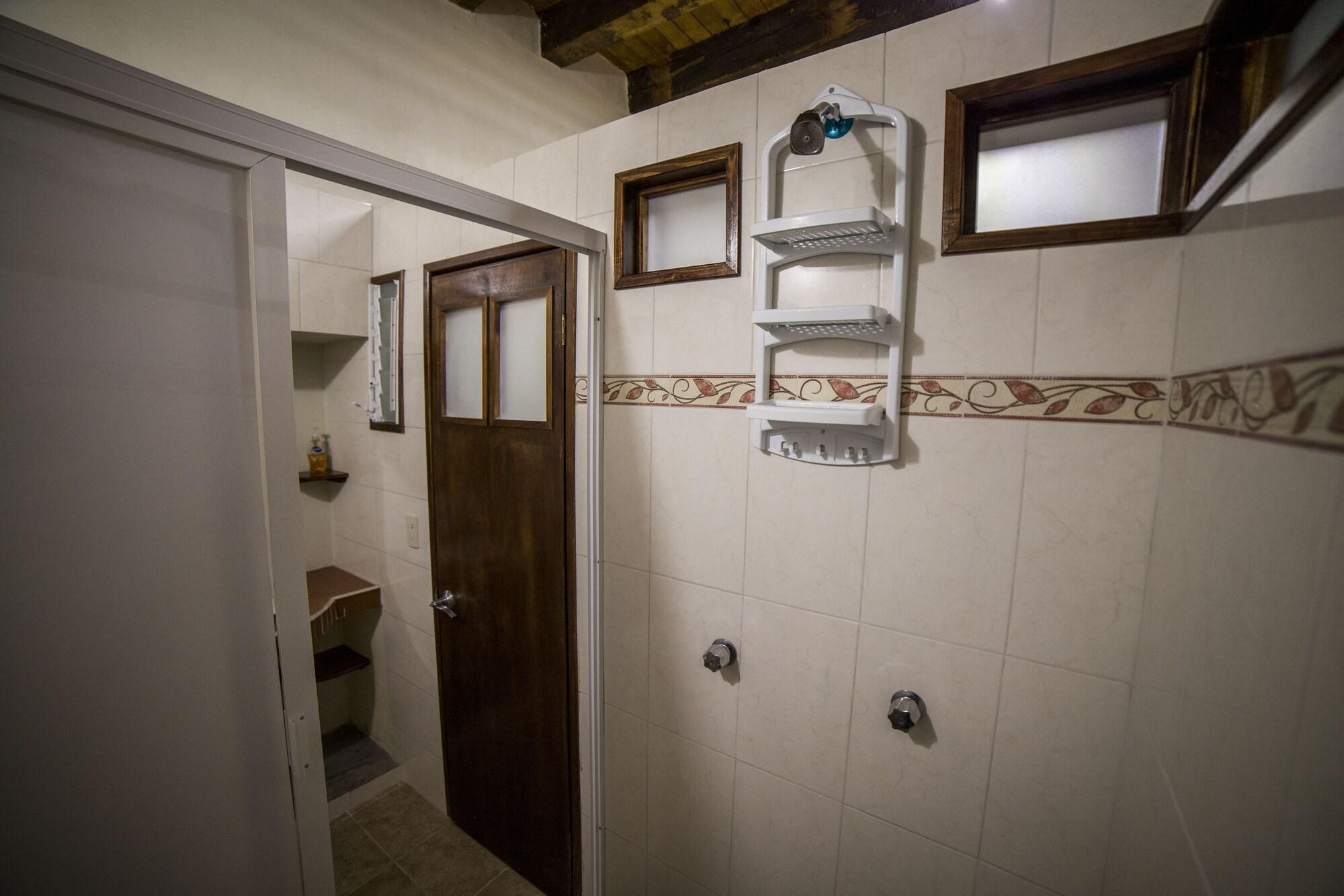 image-housing-carousel