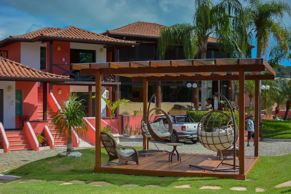 image-housing-carousel