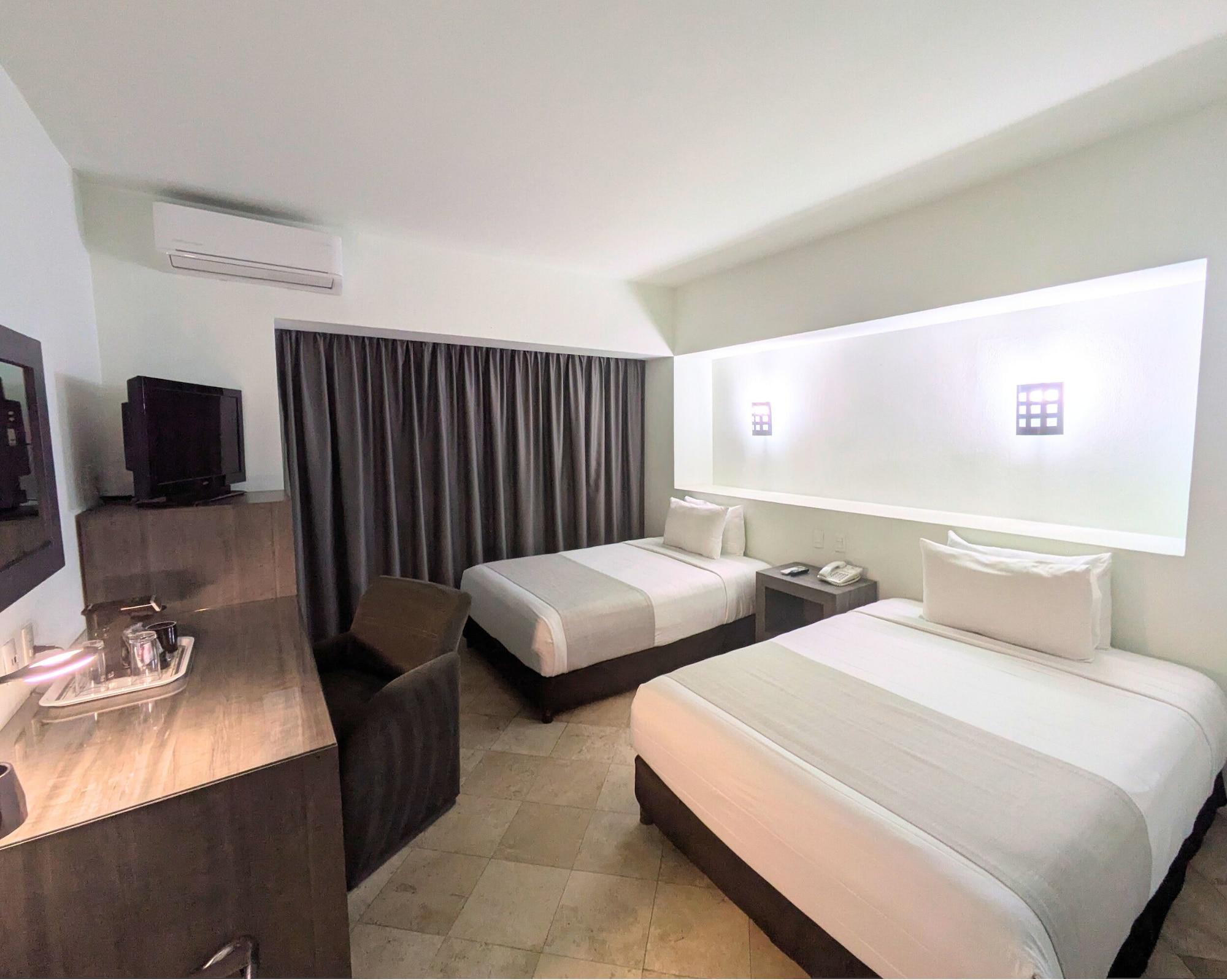 We Hotel Aeropuerto 5