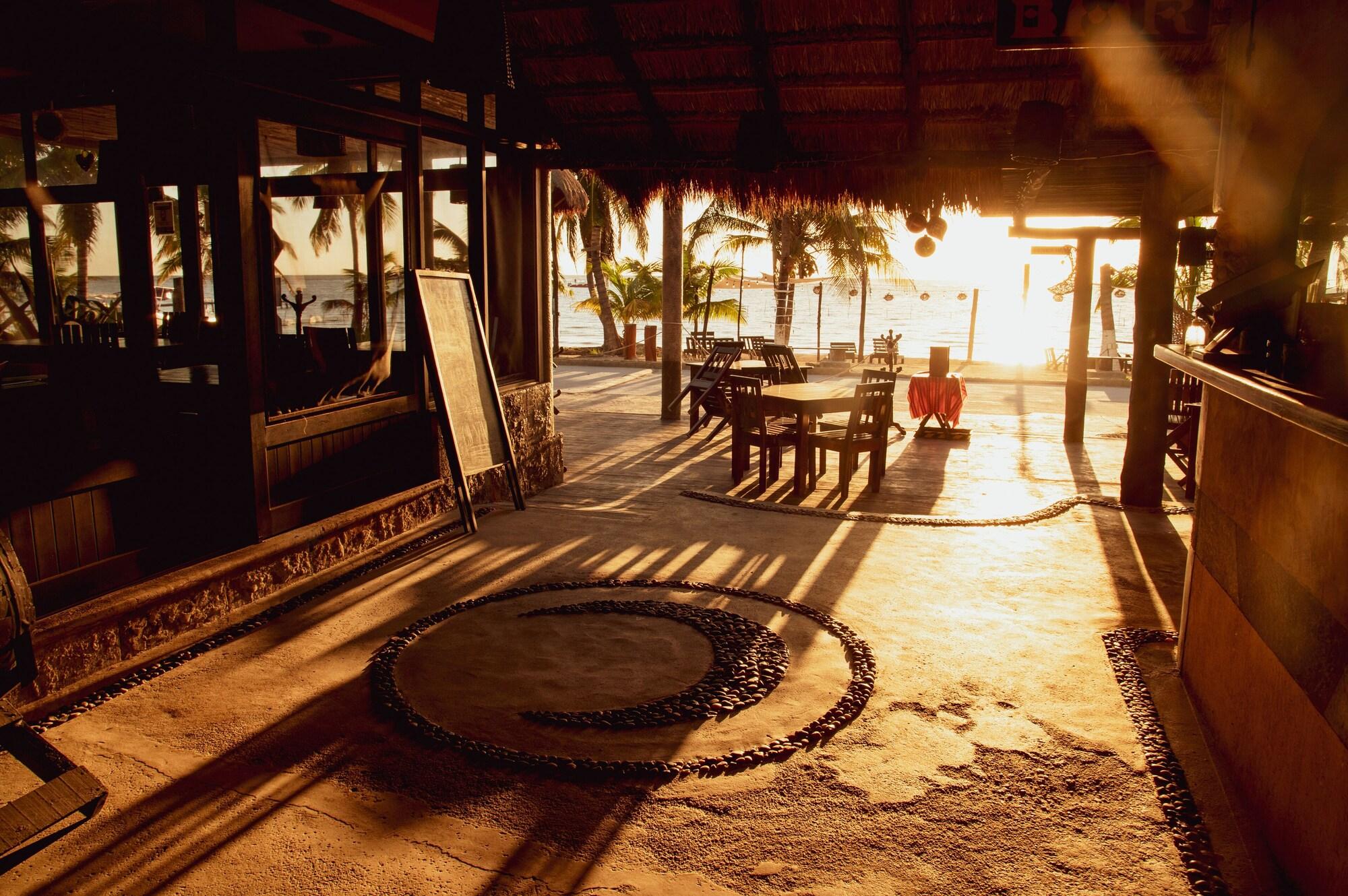 image-housing-carousel