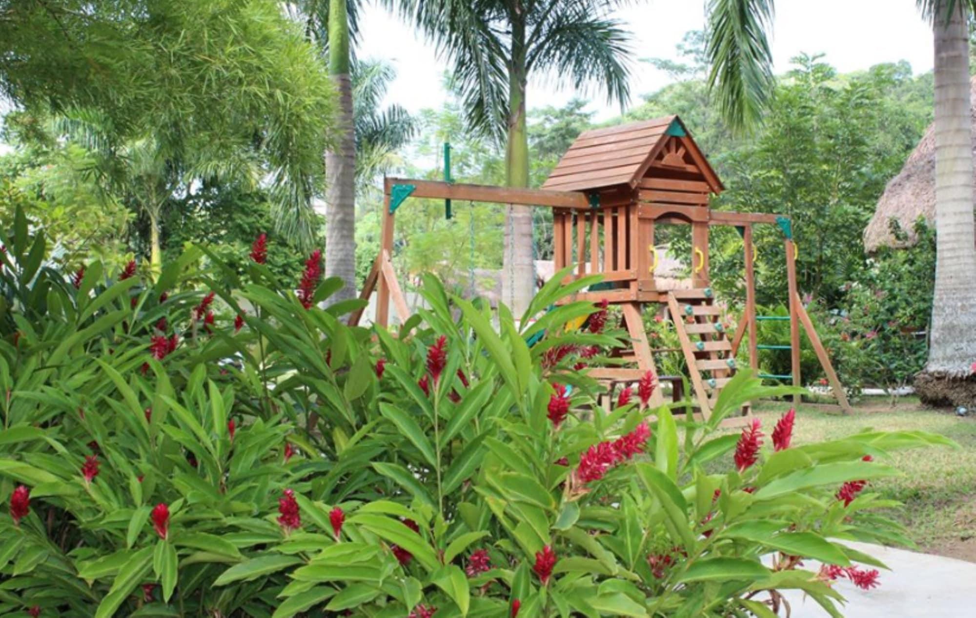 image-housing-carousel