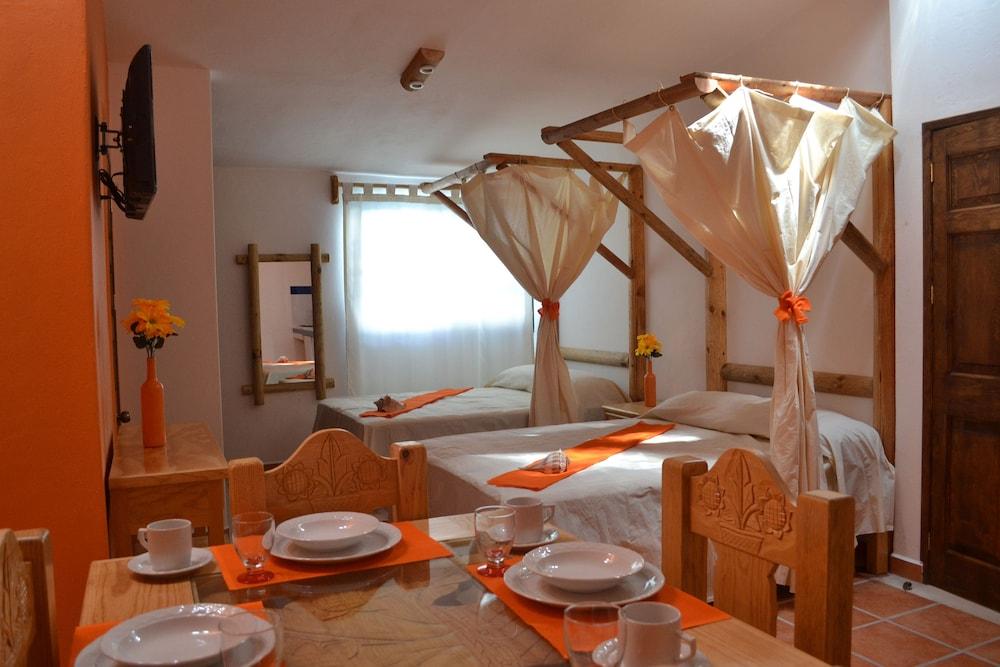 image-housing-carousel