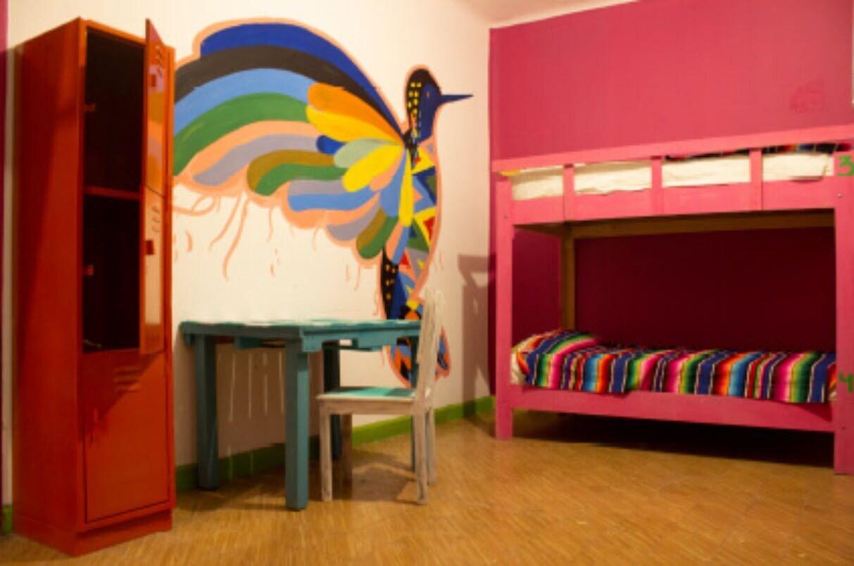 image-housing-carousel