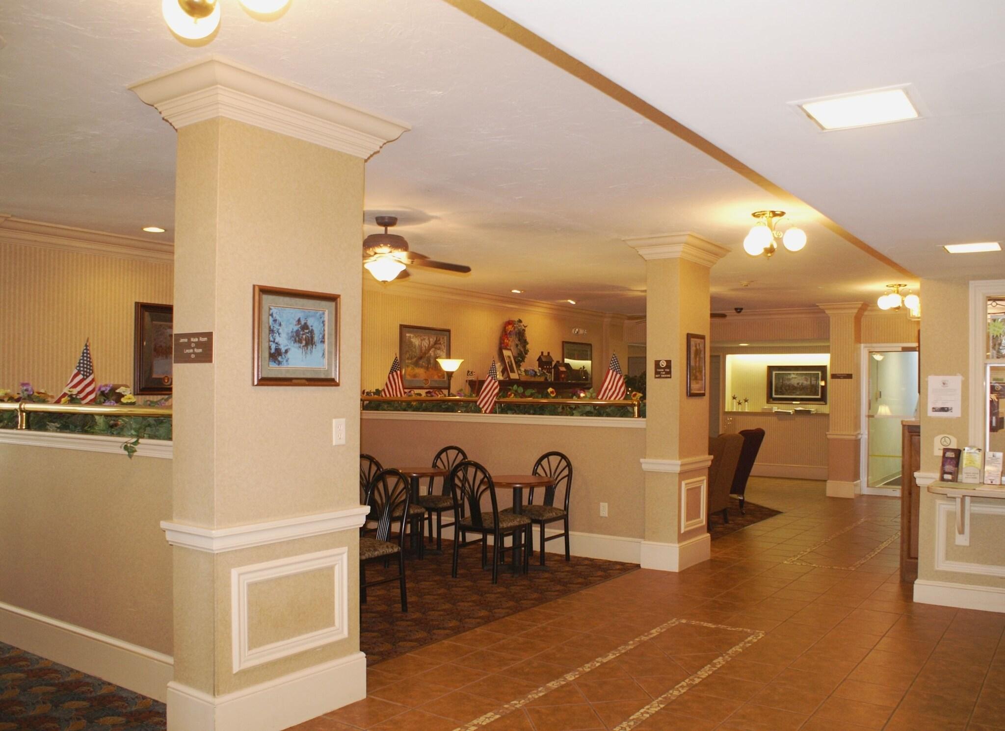 image-housing-carousel