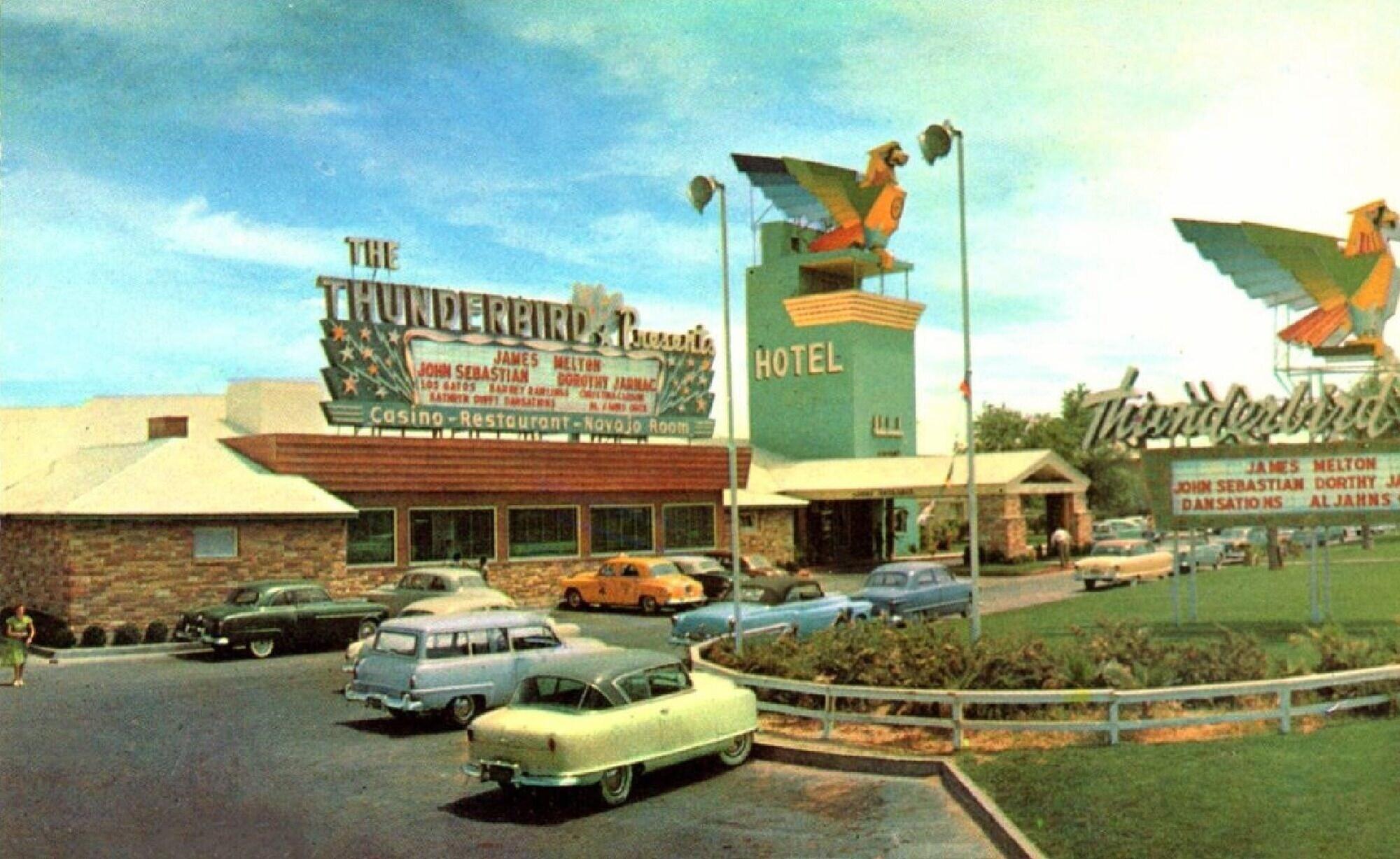 image-housing-carousel