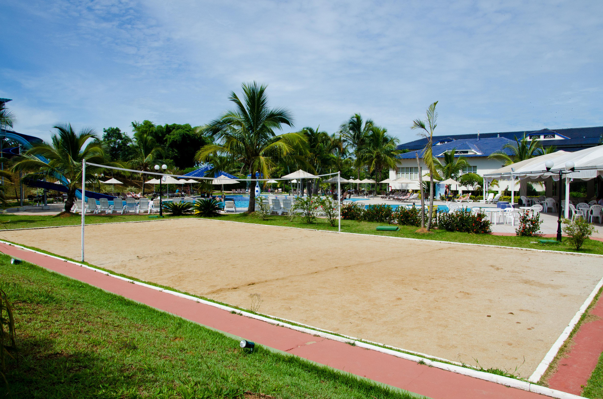 image-housing-carousel