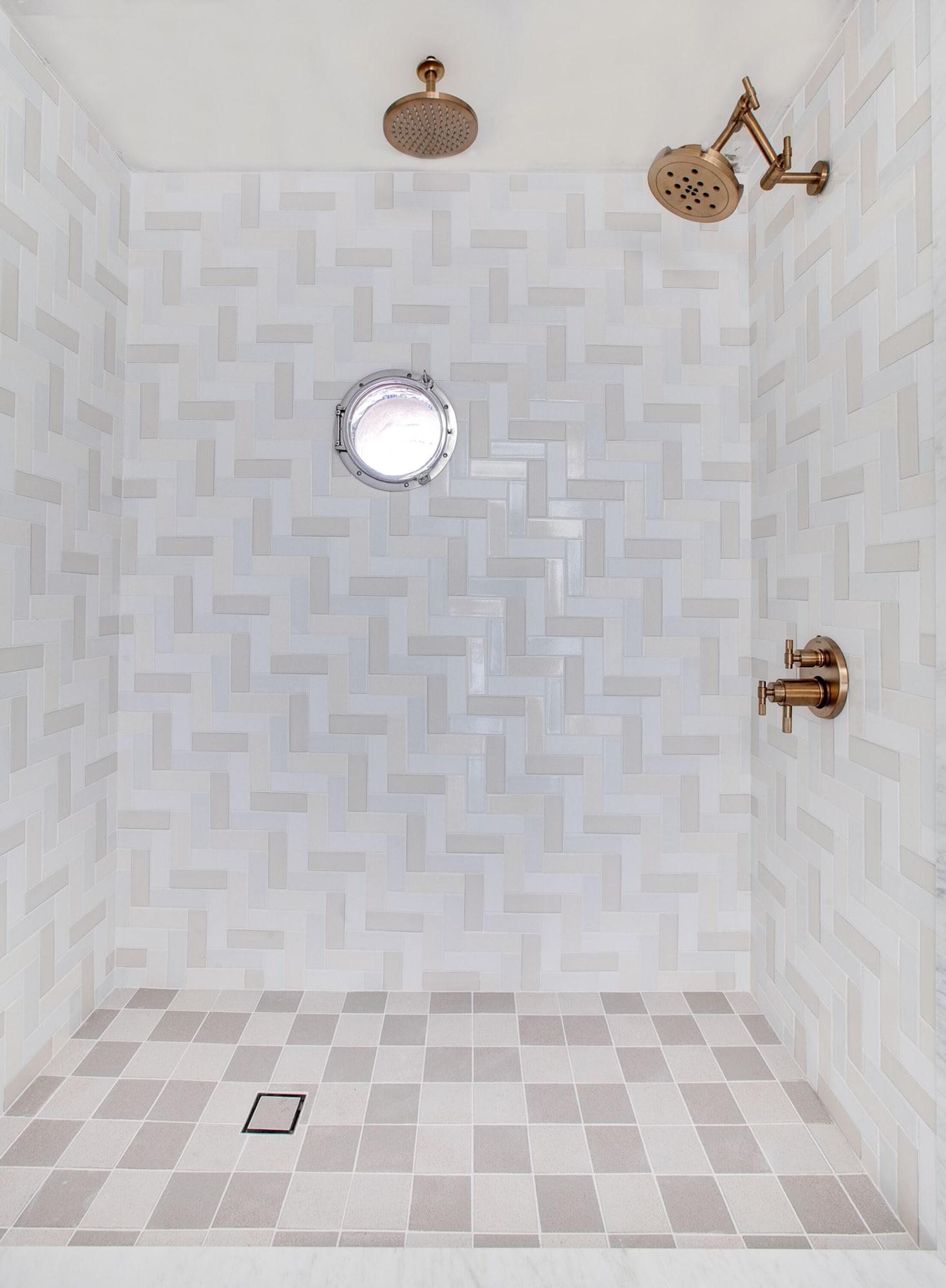 image-housing-carousel