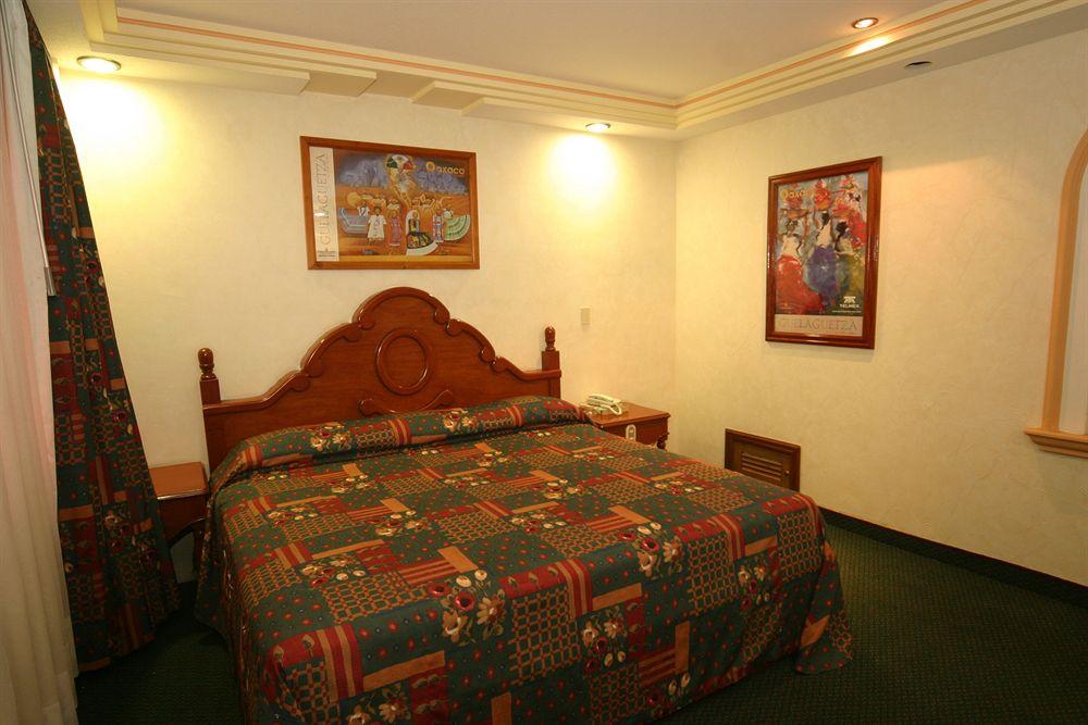 image-housing-carousel