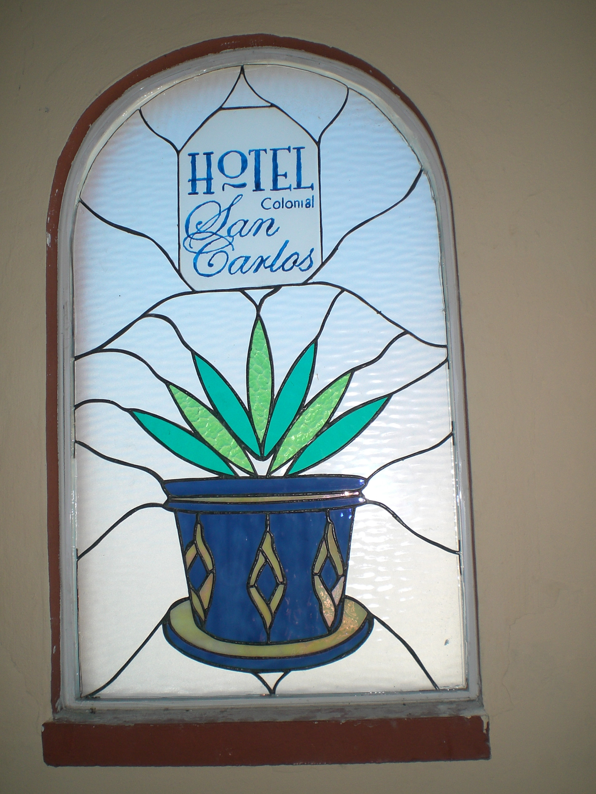 image-housing-carousel