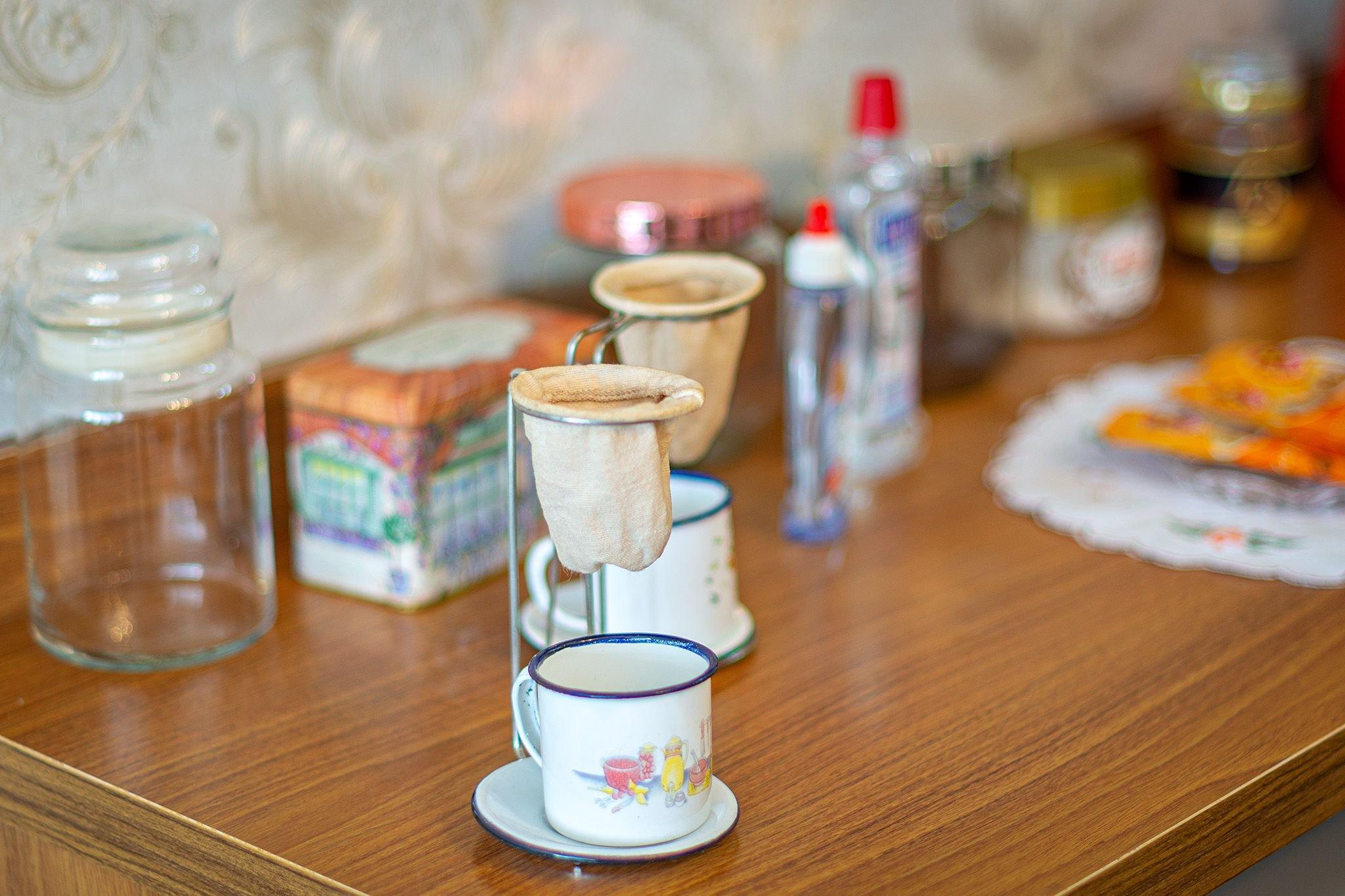 image-housing-carousel