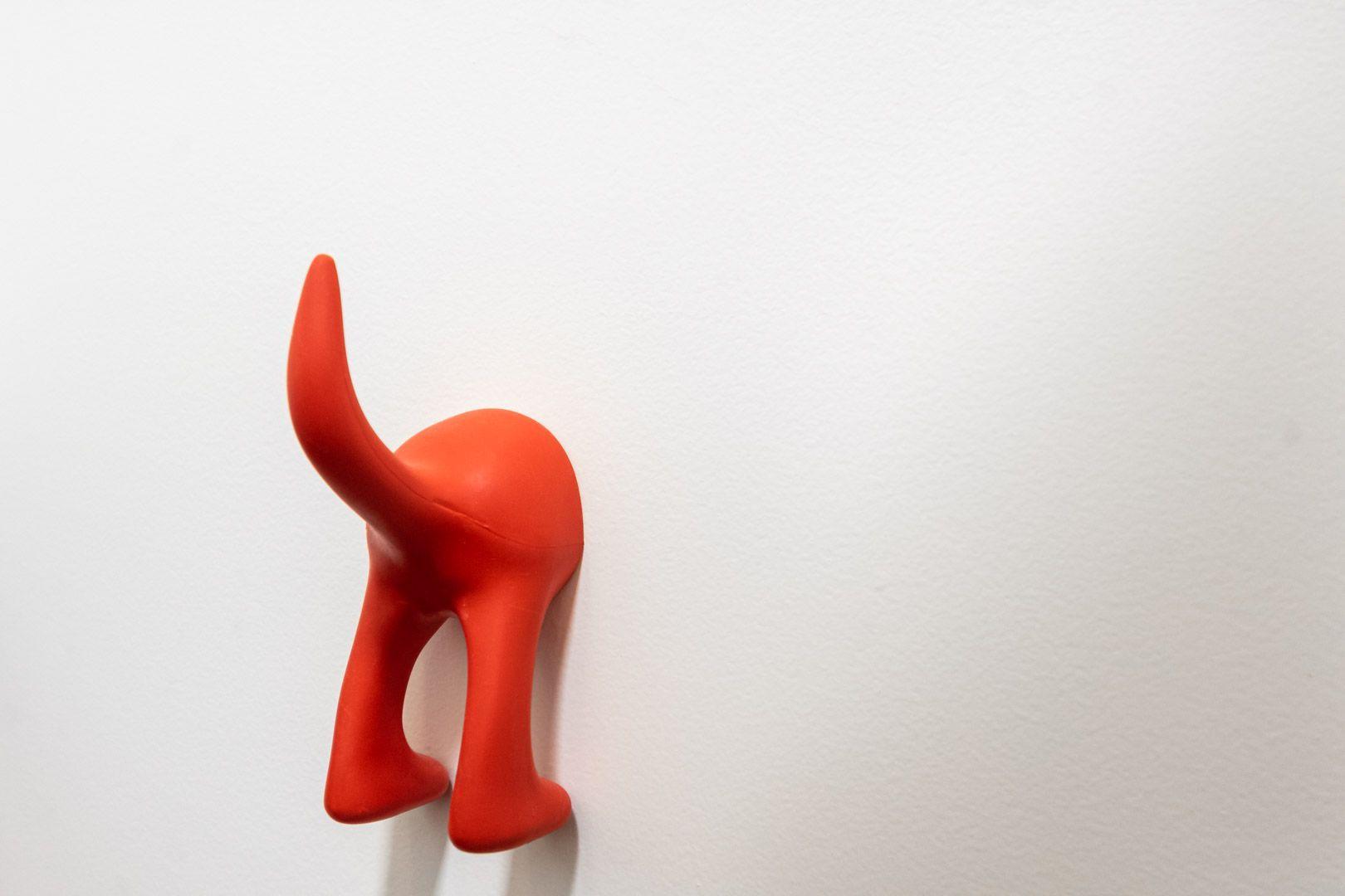 image-housing-carousel