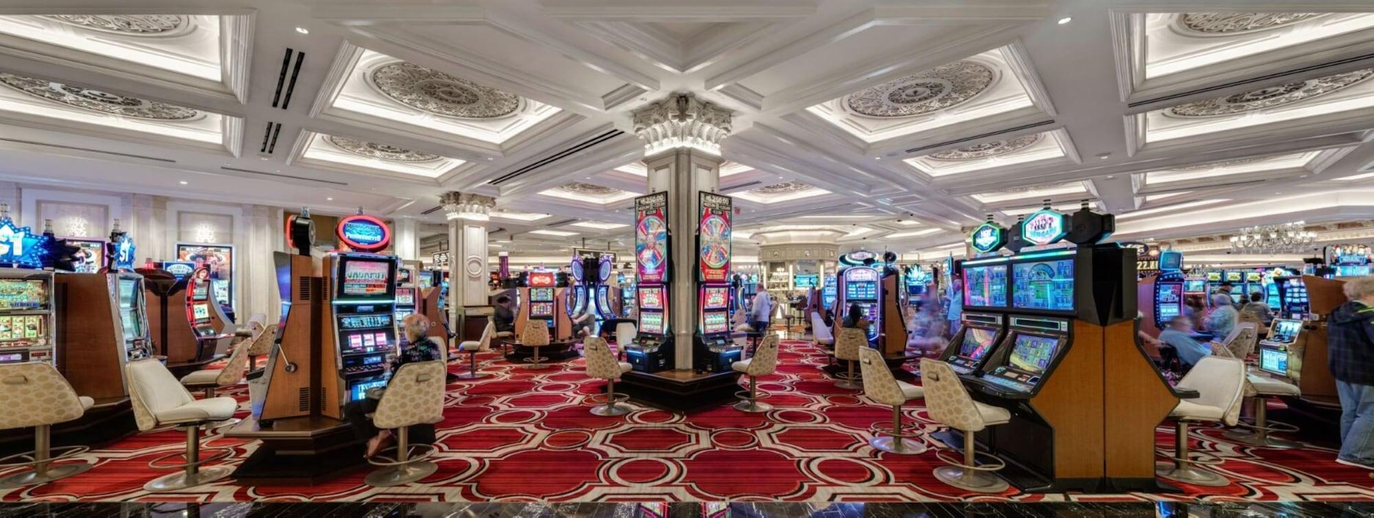 image-housing-carousel