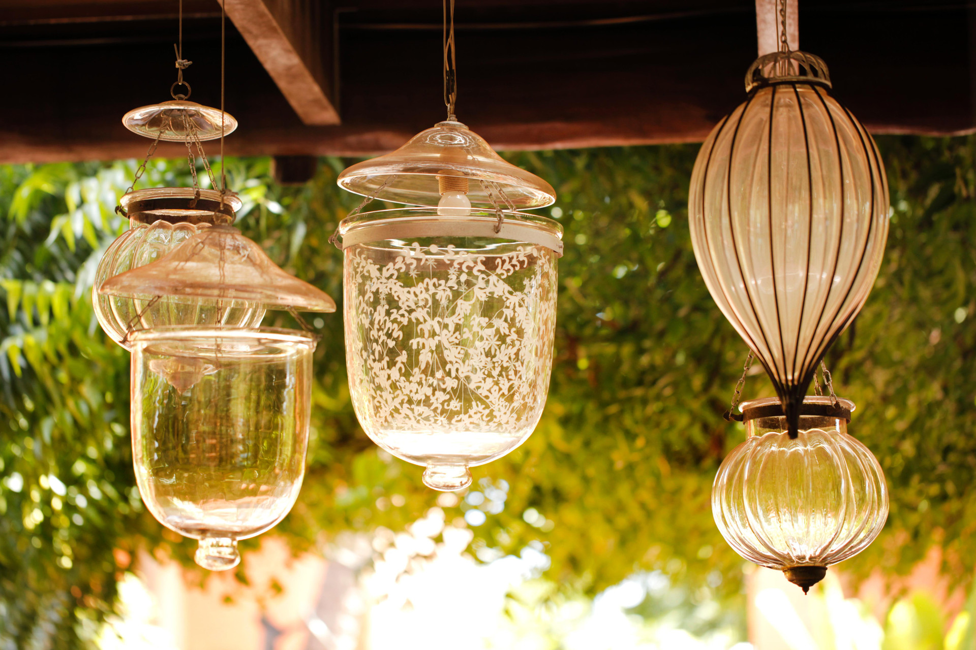 image-housing-carousel