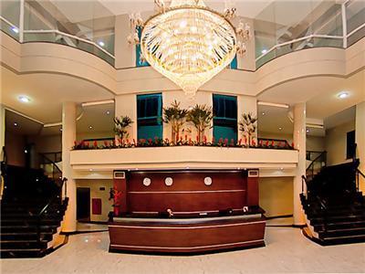 image-housing-carousel