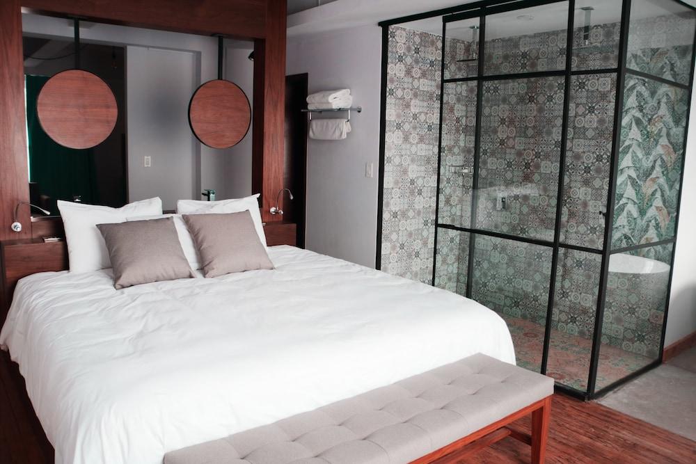 Casa Pepe by Fun & Suites 2