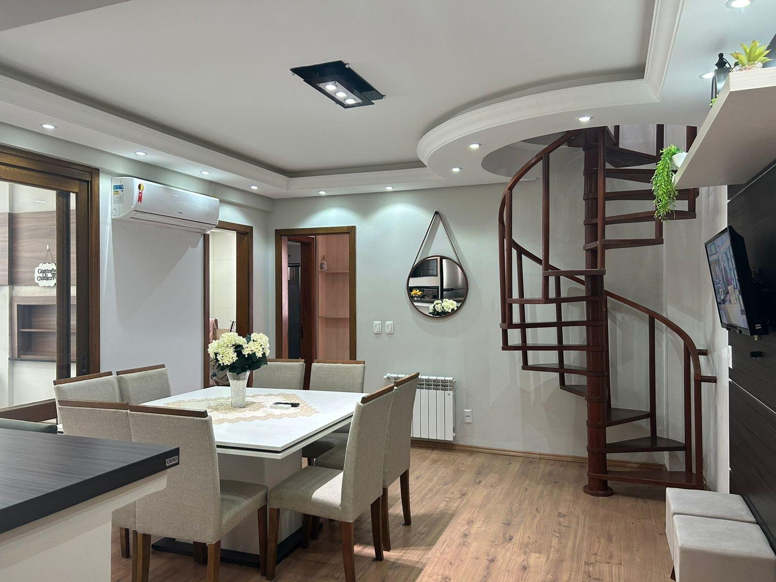 image-housing-carousel