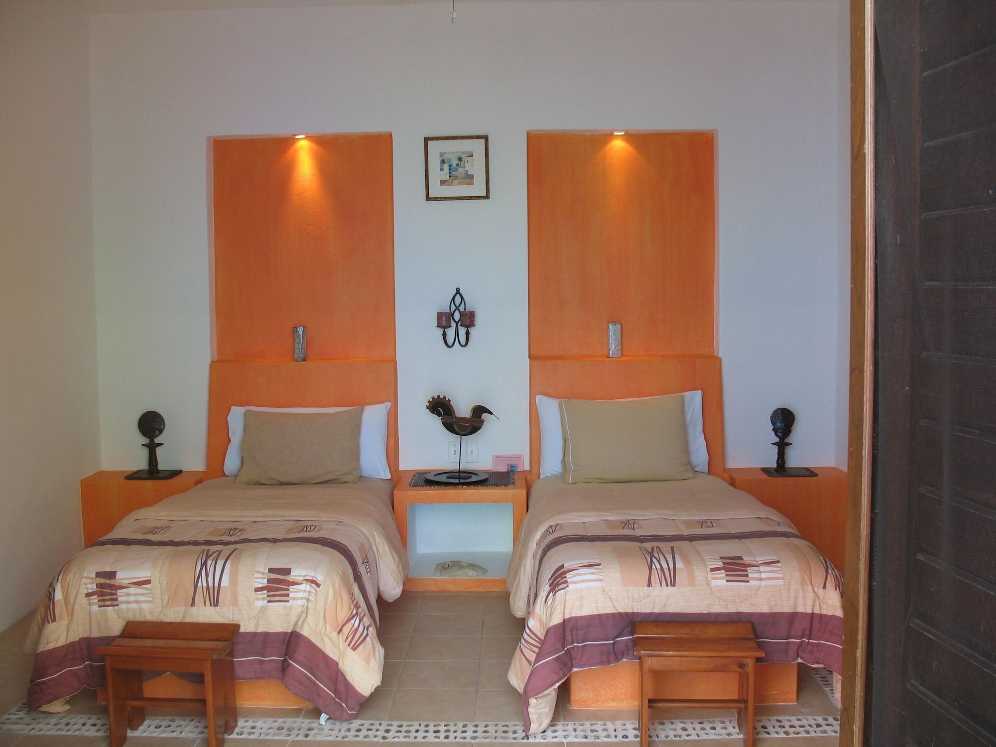 Habitación estándar con 2 camas individuales, con acceso para personas discapacitadas