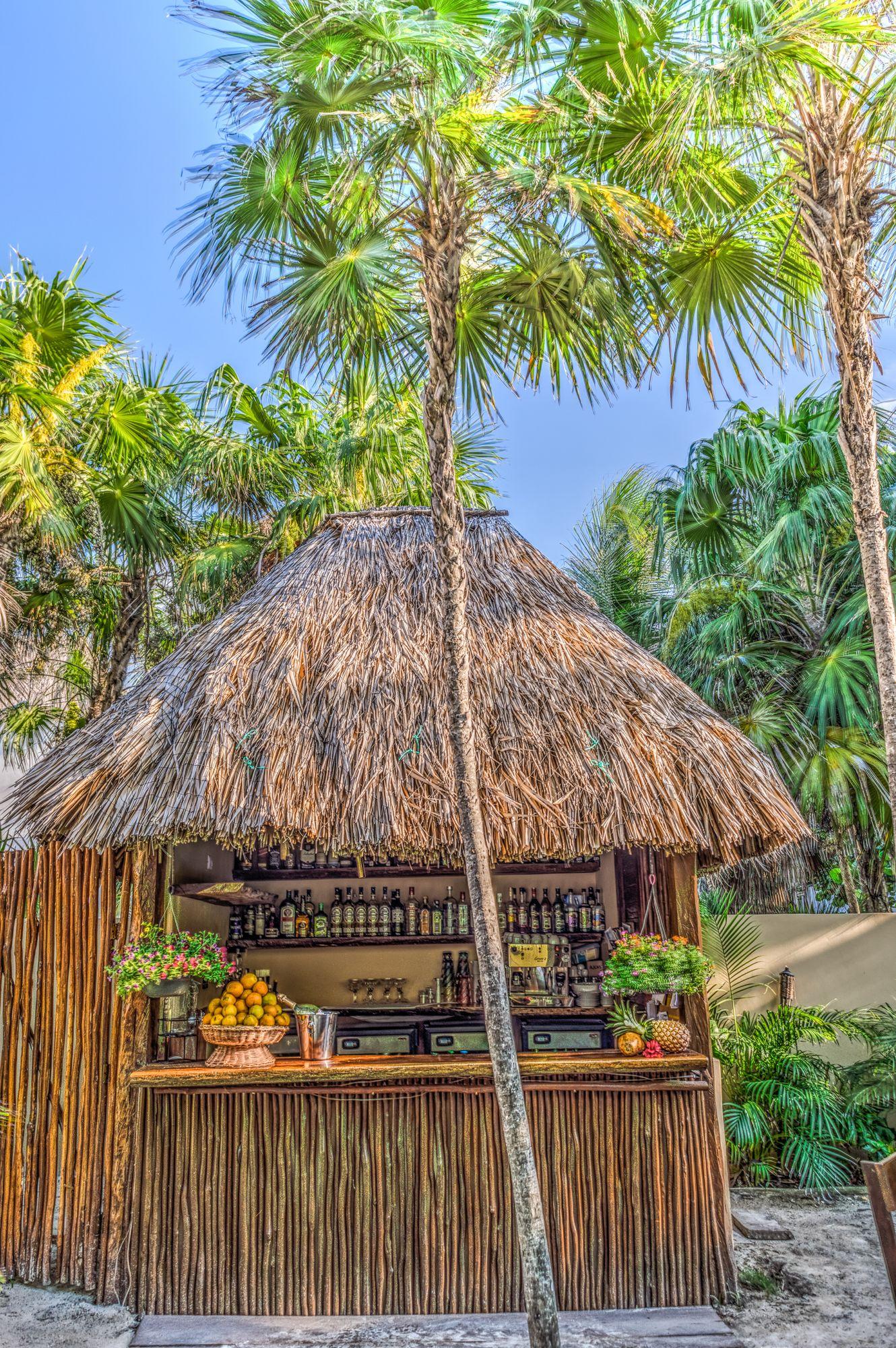 image-housing-carousel