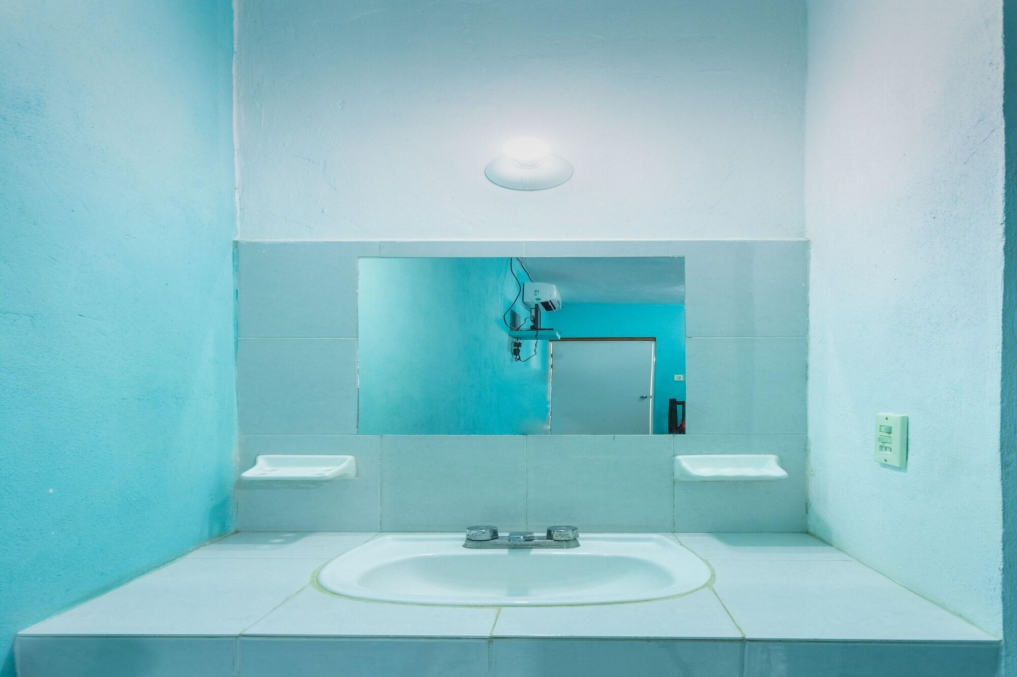 image-housing-carousel