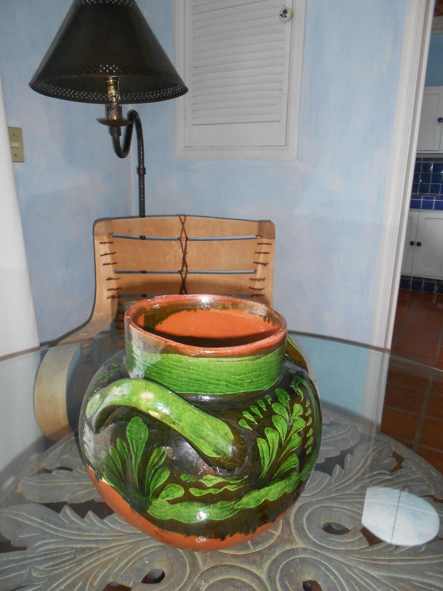 image-housing-carousel