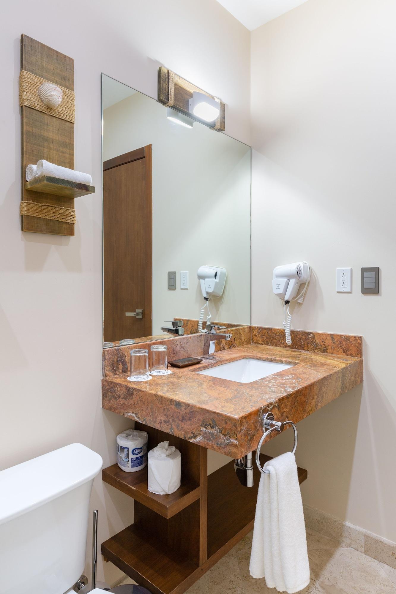 Habitación Deluxe con 2 camas individuales, Varias camas, con acceso para personas discapacitadas