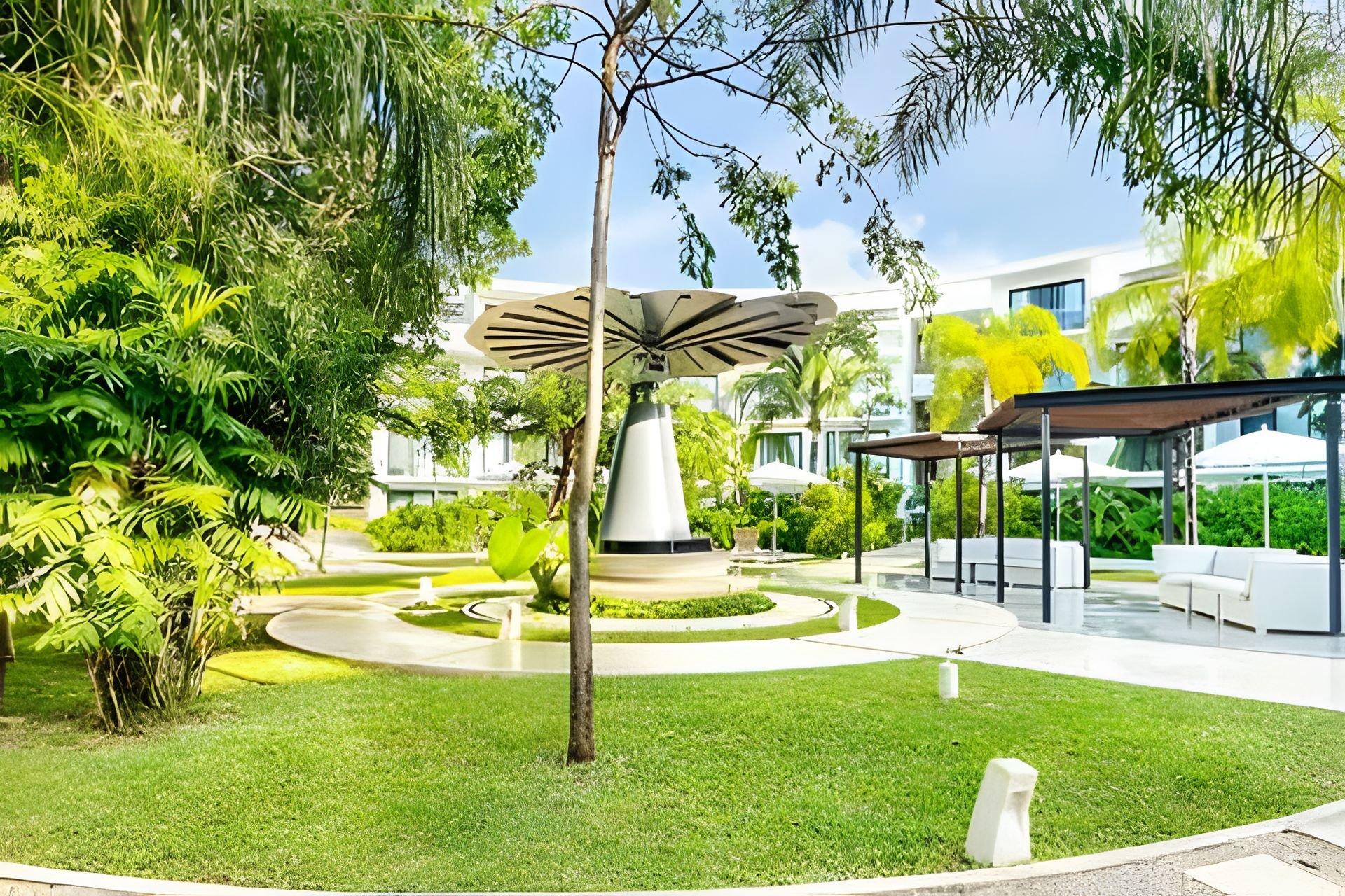 image-housing-carousel