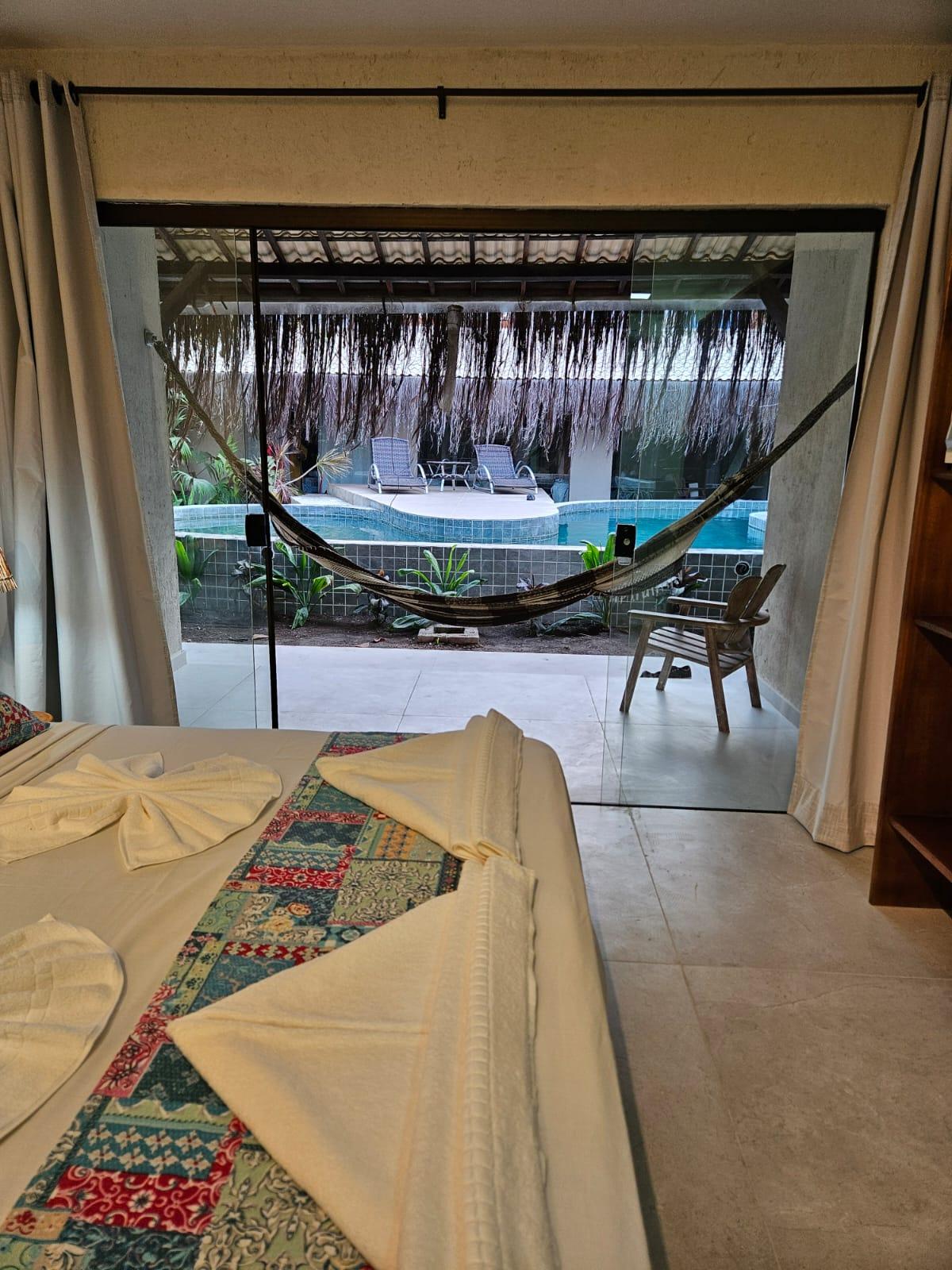 image-housing-carousel
