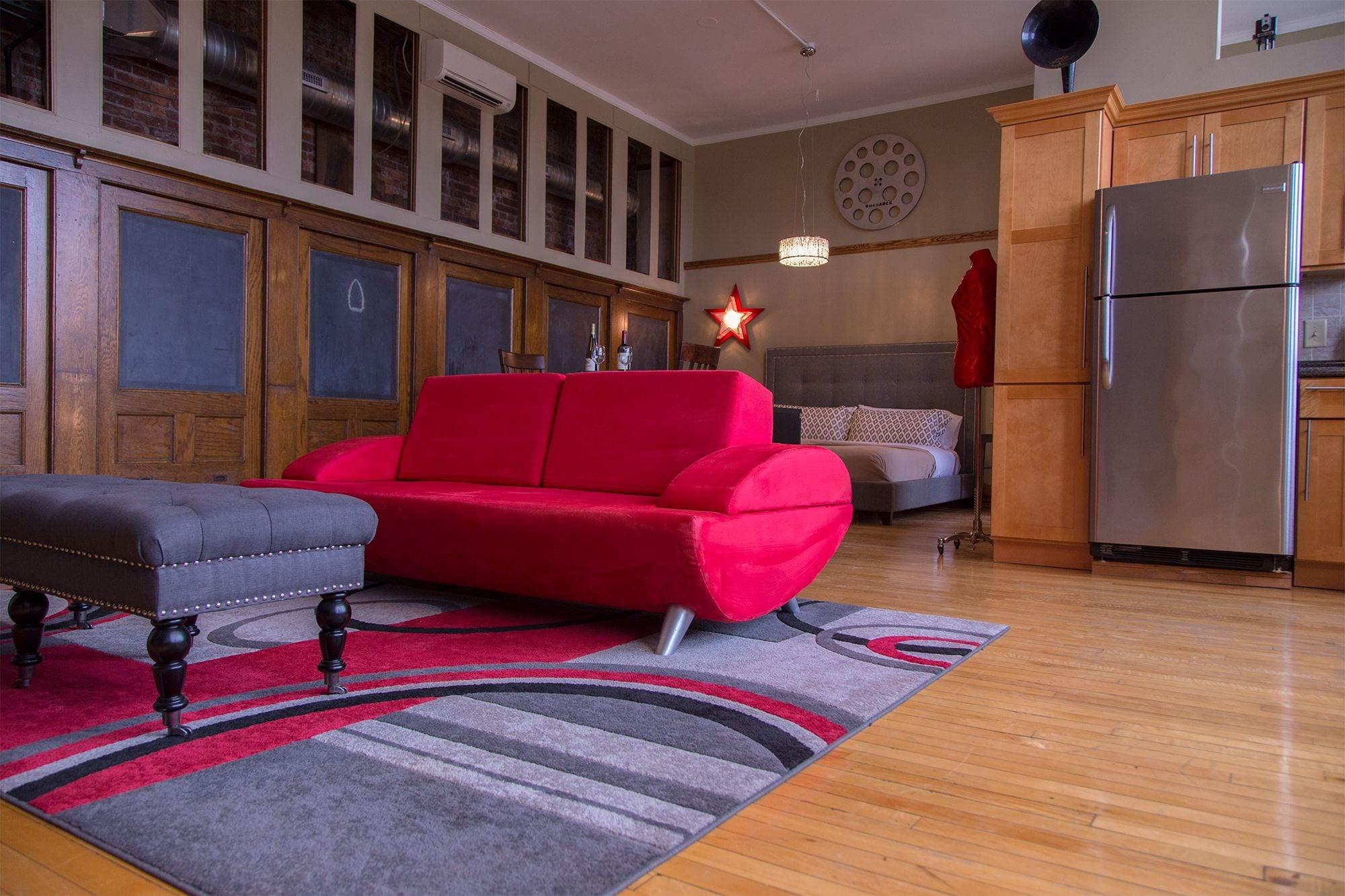 image-housing-carousel