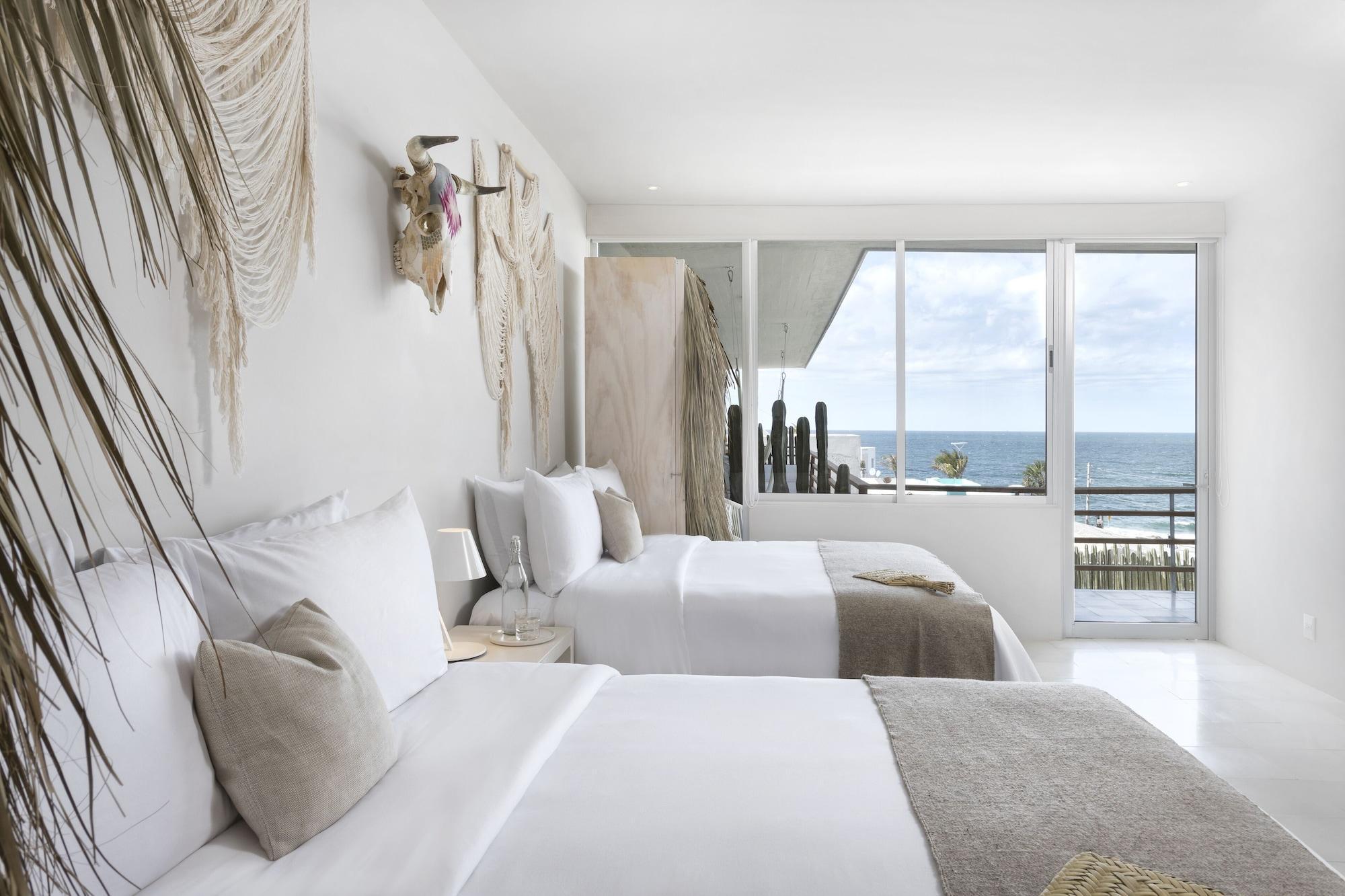 Room two beds