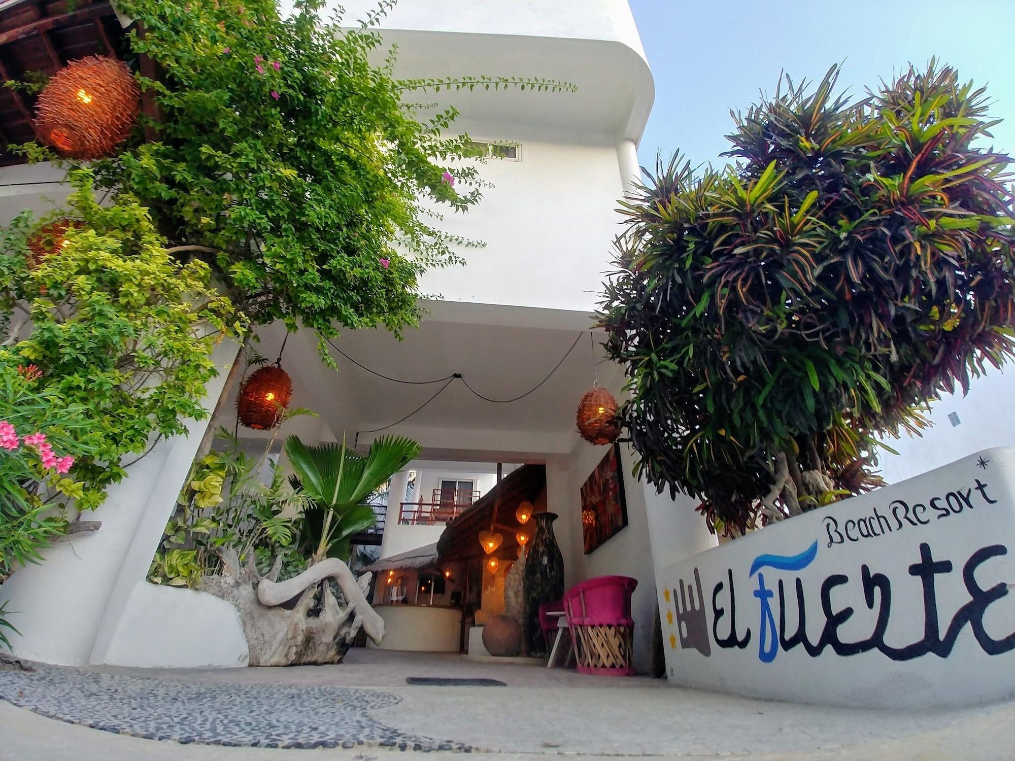 image-housing-carousel