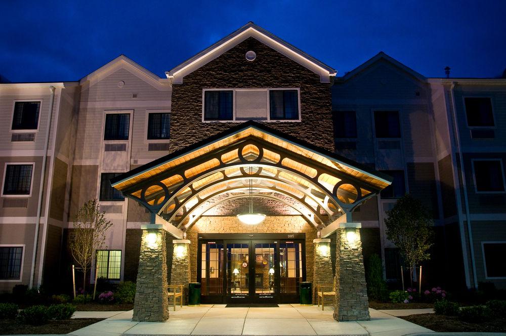 Hawthorn Suites by Wyndham Williamsville Buffalo Airport image
