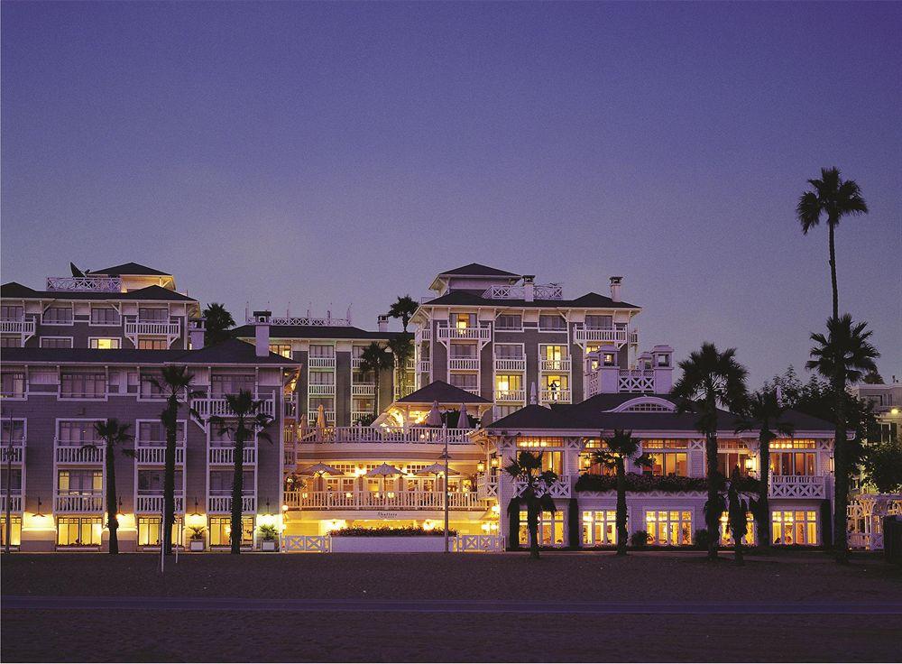 image-housing-carousel