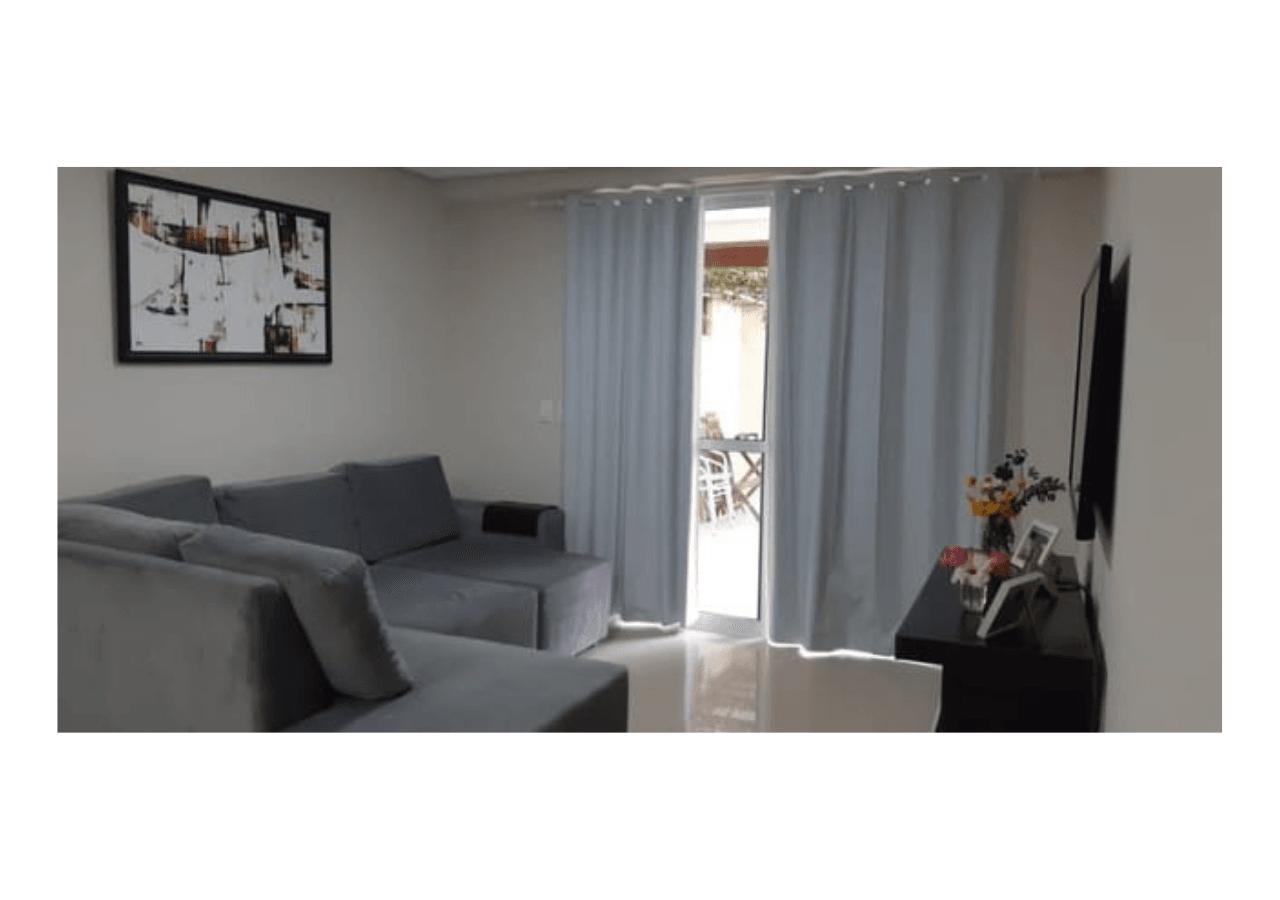 image-housing-carousel