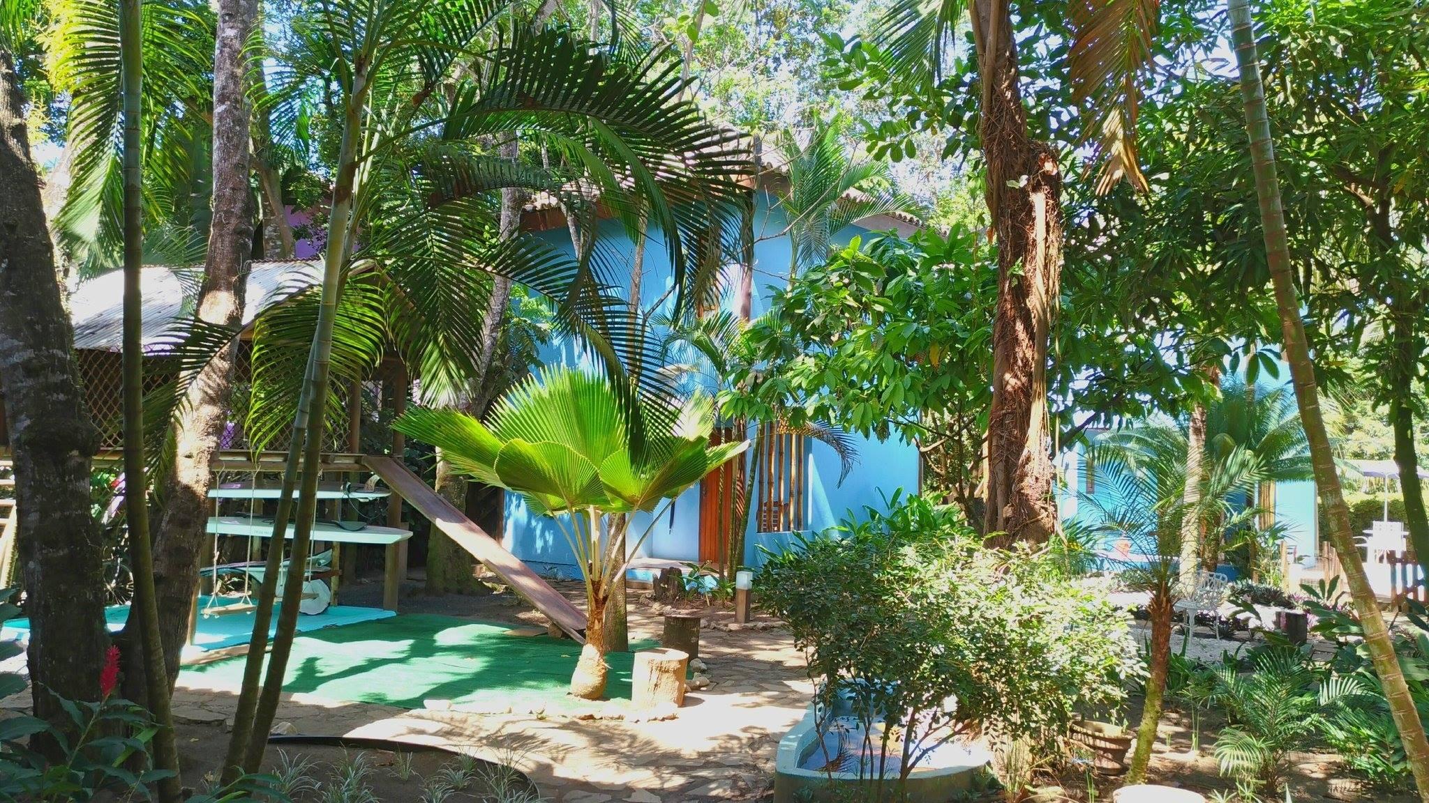 image-housing-carousel