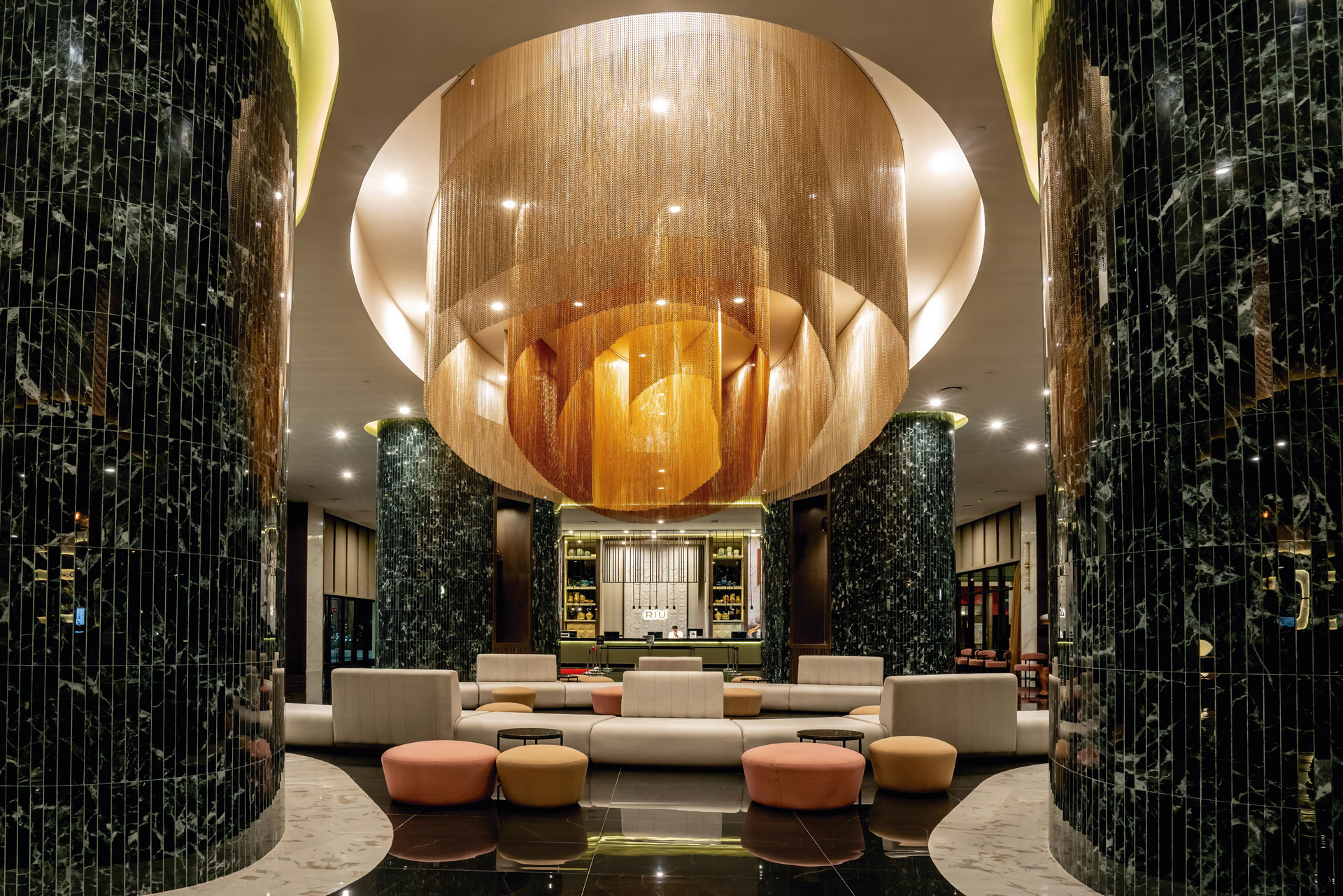 image-housing-carousel