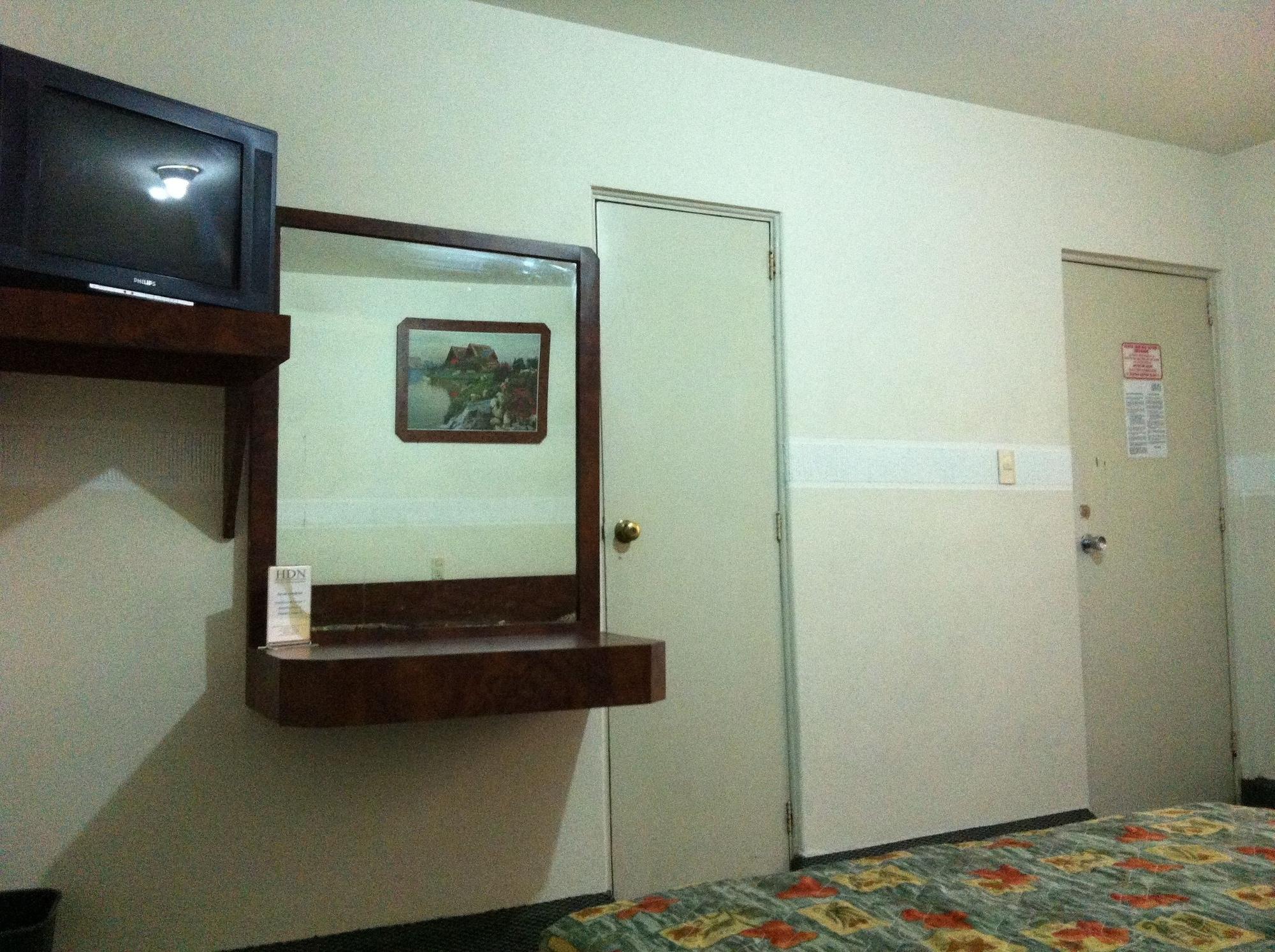 Hotel Dos Naciones 5