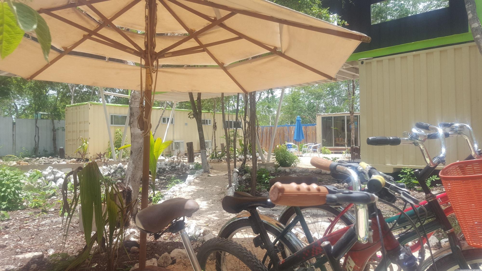 ContainME Eco Chic Hotel 4