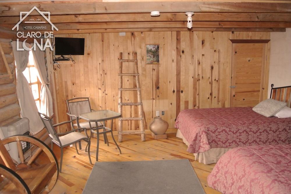 image-housing-carousel