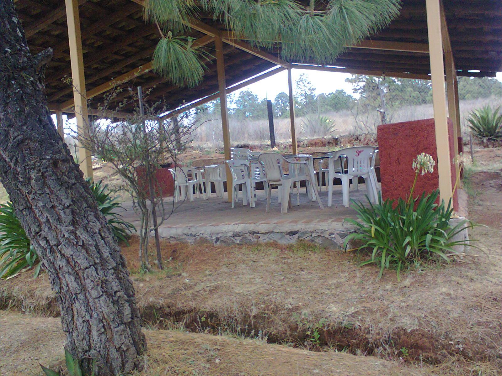 image-housing-carousel