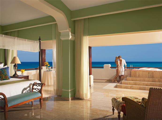 Suite Presidencial con Vista al Mar