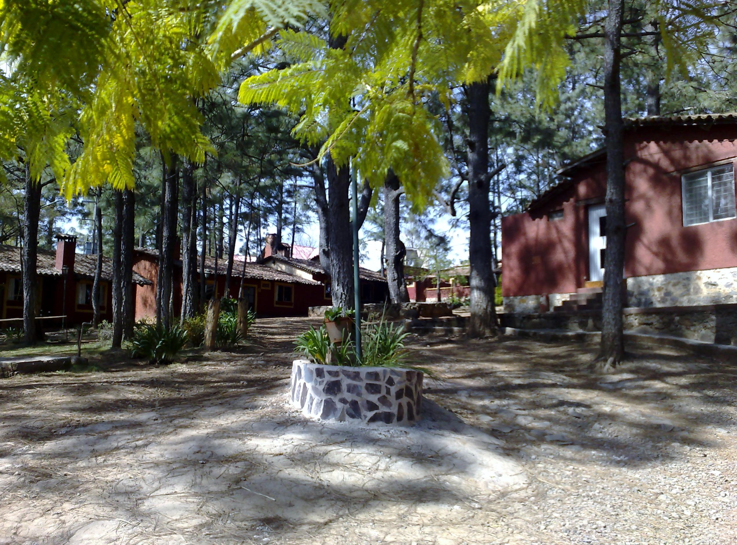 image-housing-carousel