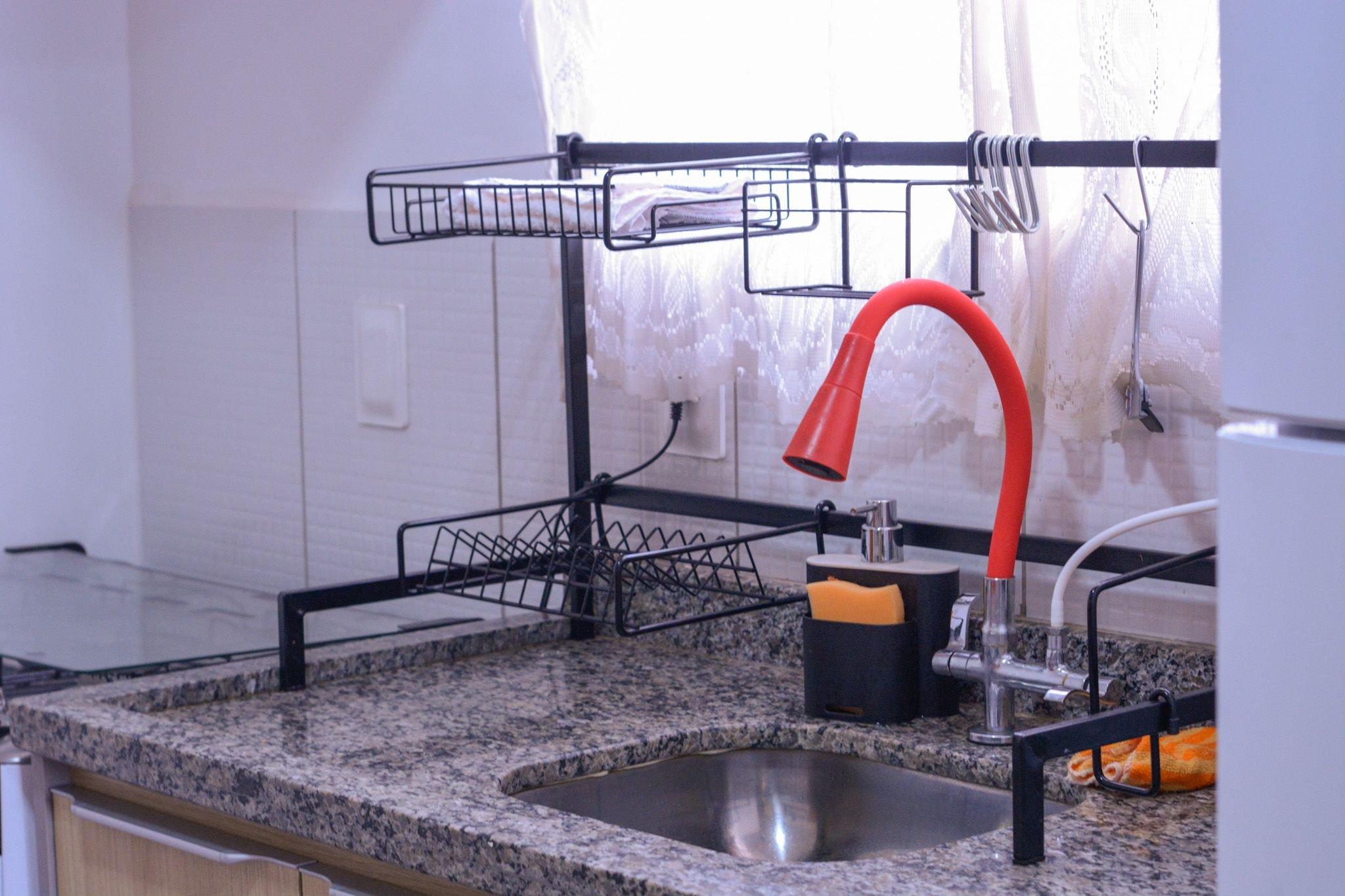 image-housing-carousel