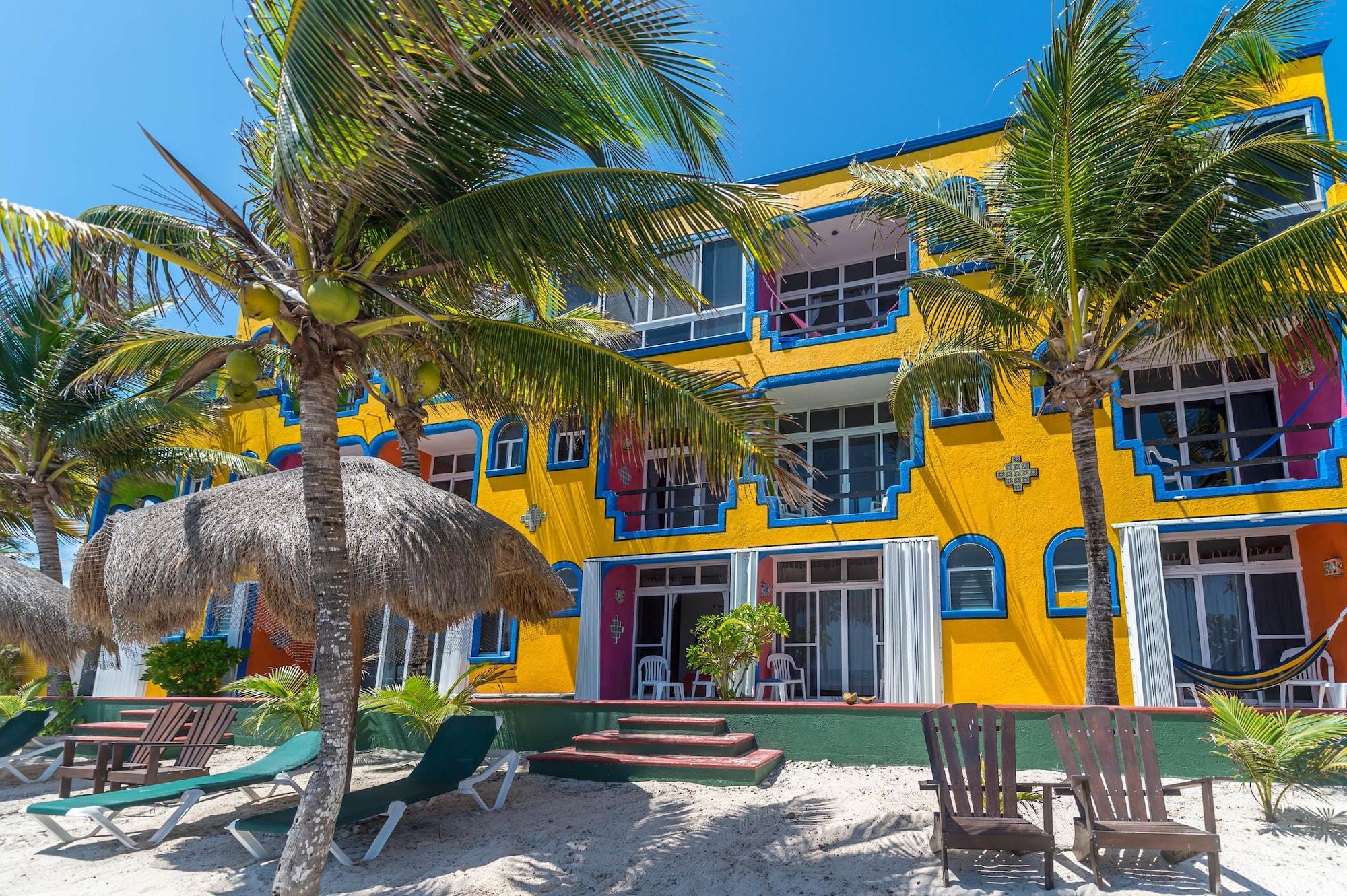 Del Sol Beachfront Hotel and Condos 6