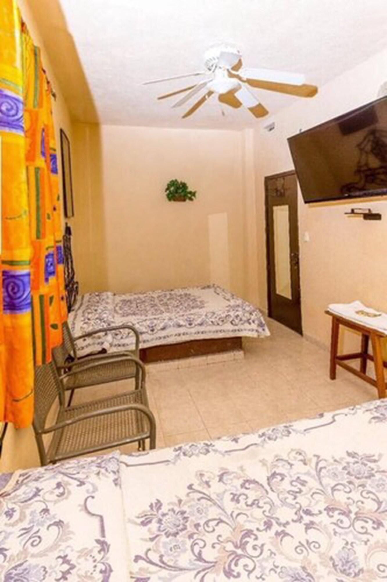 Hotel Los Reyes 5