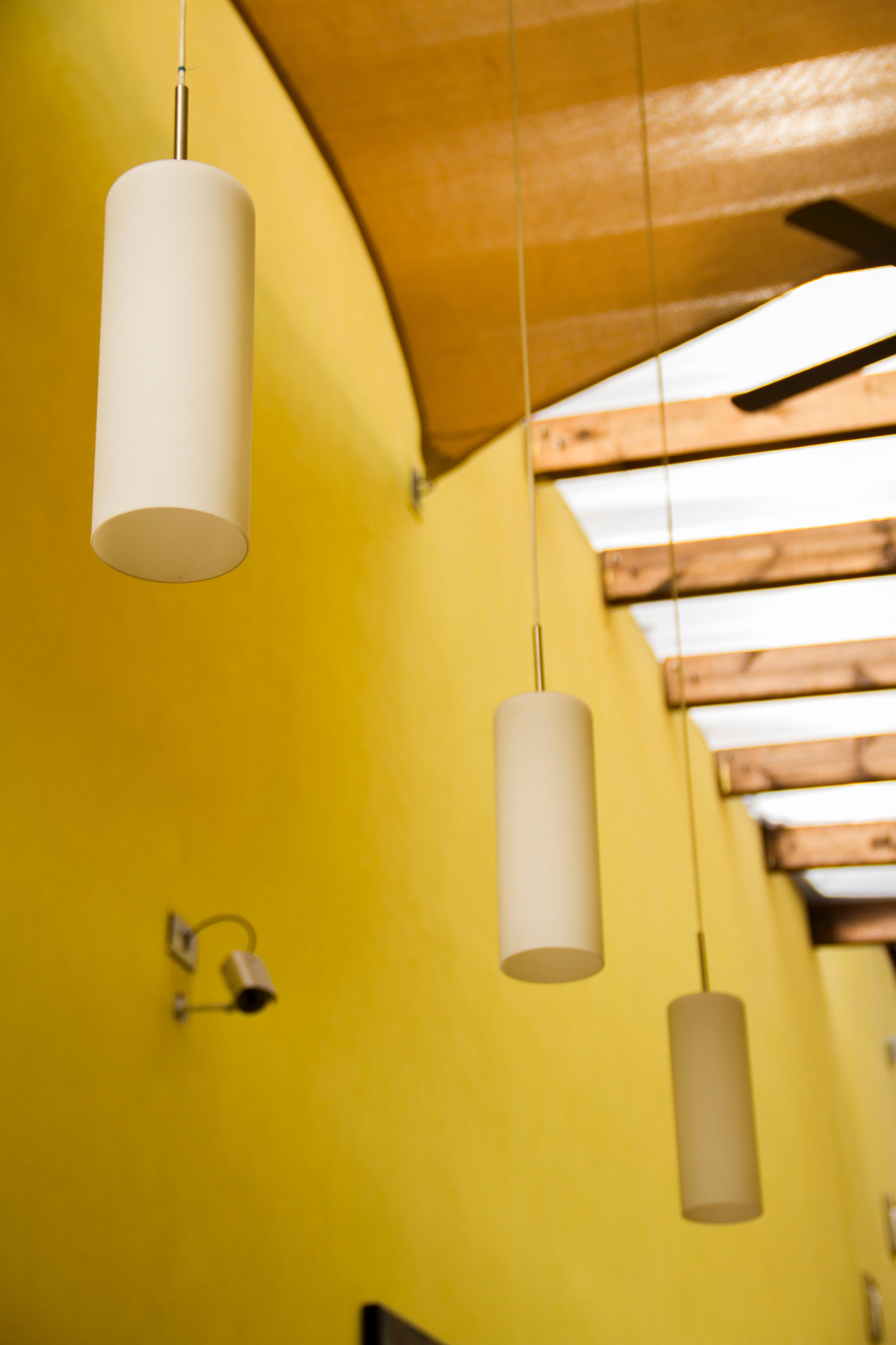 image-housing-carousel