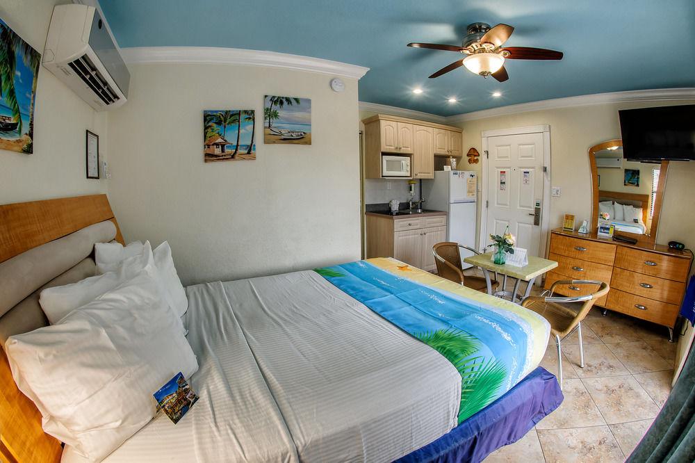 image-housing-carousel