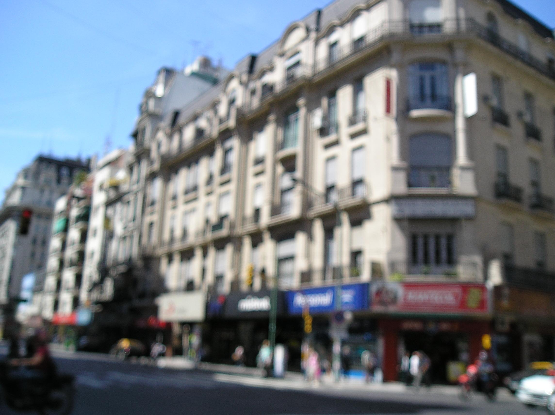 image-housing-carousel