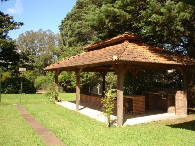 image-housing-carousel