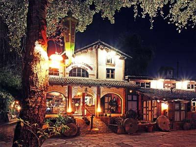 image-housing-carousel
