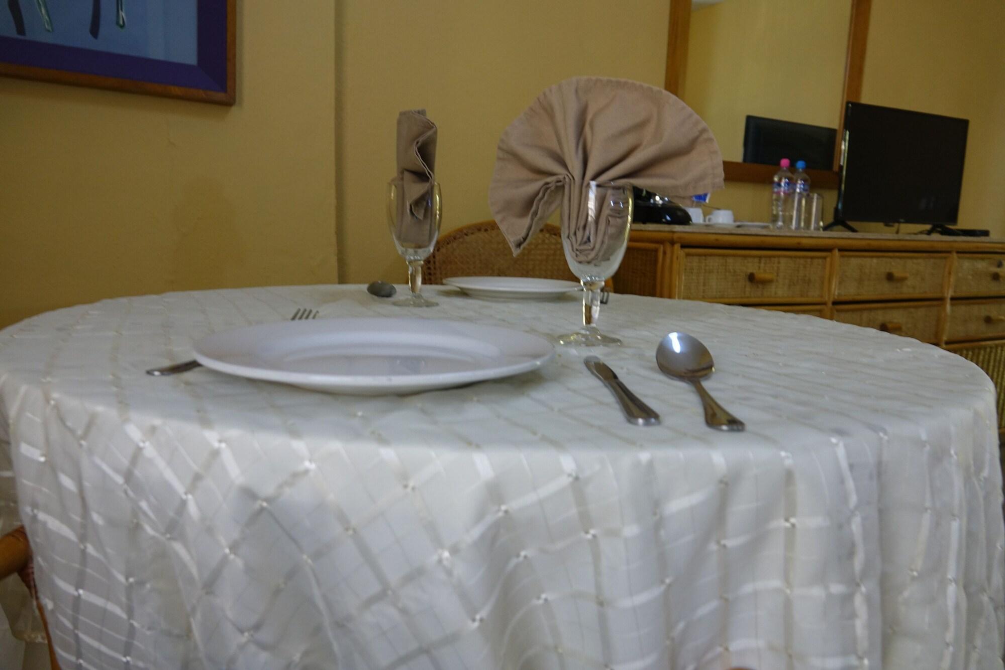 image-housing-carousel